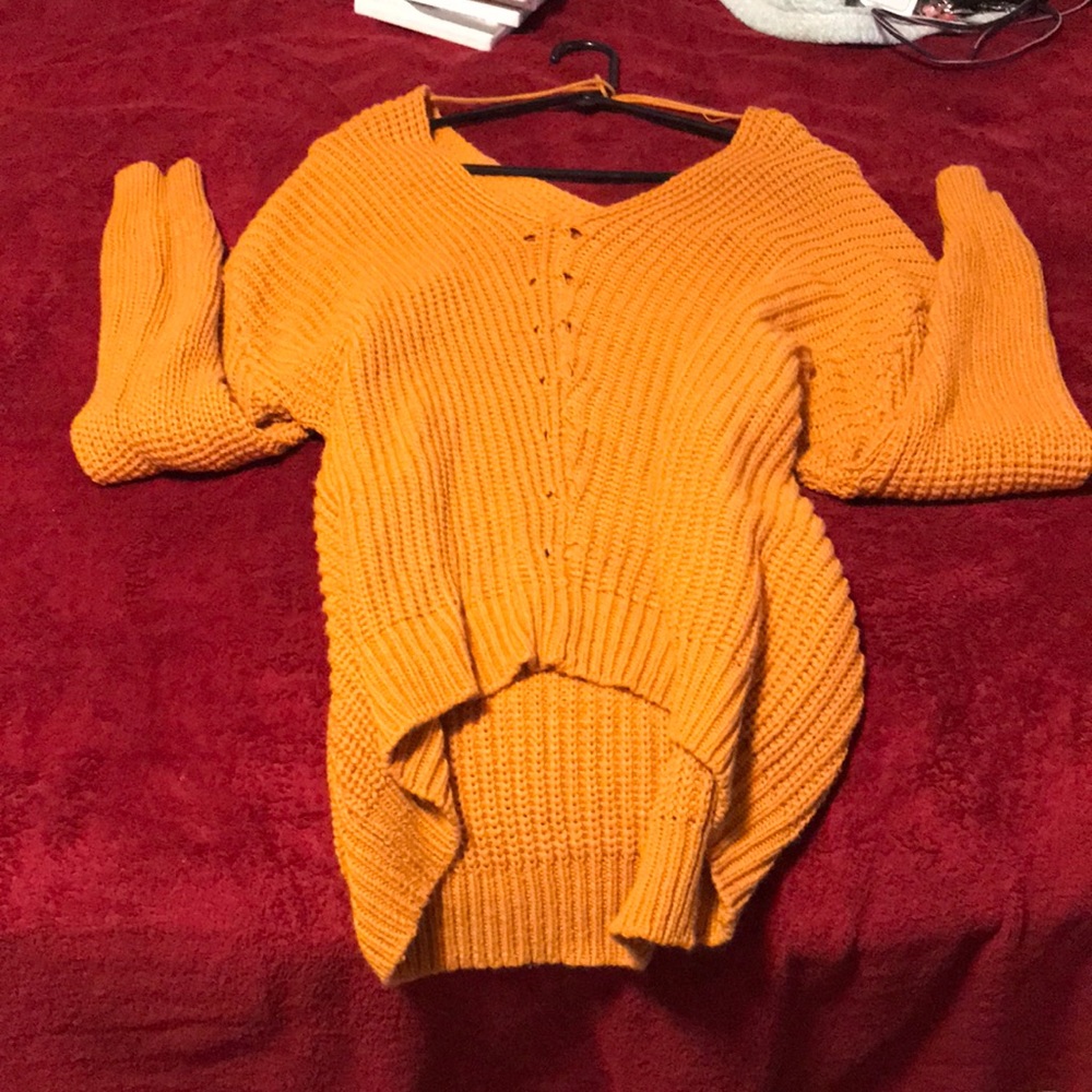 Knitted sweatshirts